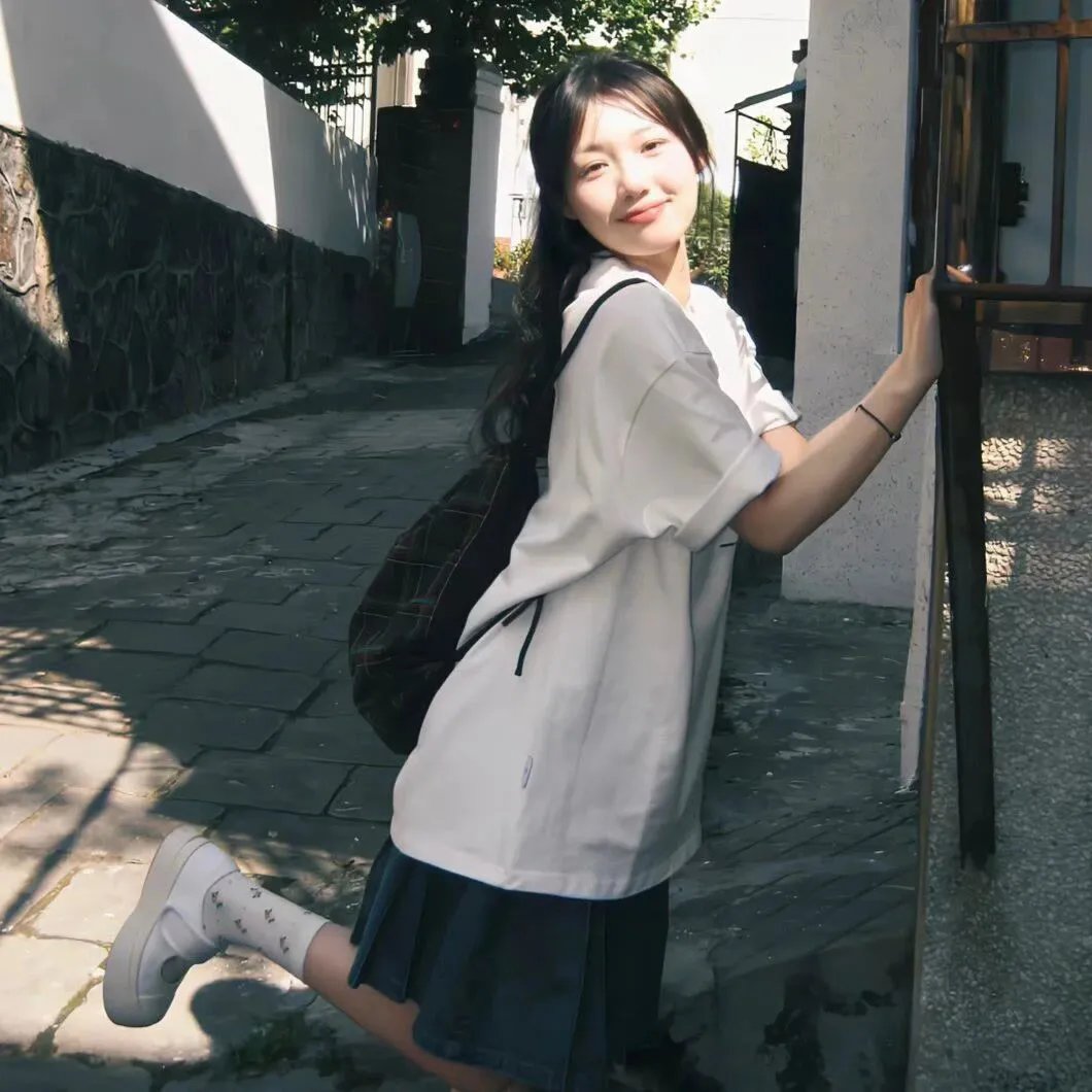 卫星女孩和奶牛